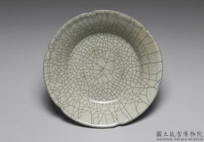 图片[3]-Dish with lobed rim in celadon glaze, Southern Song to Yuan dynasty-China Archive